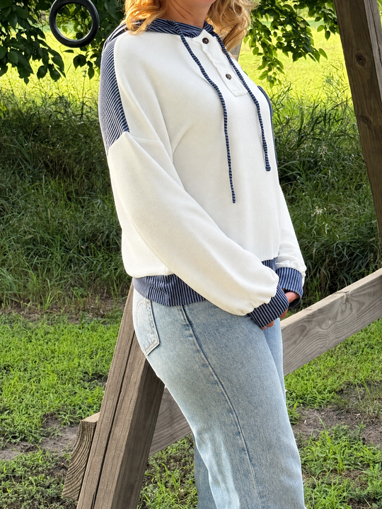 Color-Block Cutie Lighweight Hoodie