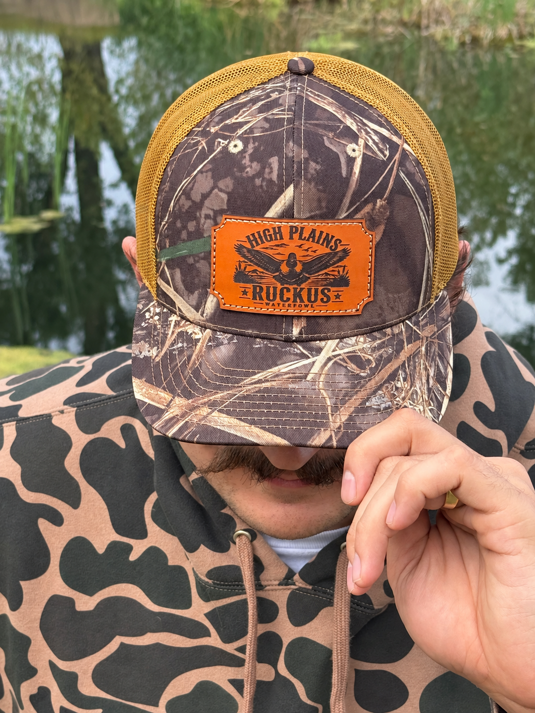 High Plains Ruckus Waterfowl - Flat Bill Snapback Trucker Cap - Realtree Max 7