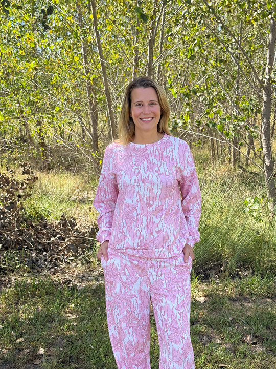 Heritage Pink Woodlands-Camo Sweater &amp; Pants Set