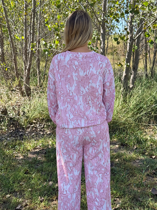 Heritage Pink Woodlands-Camo Sweater &amp; Pants Set
