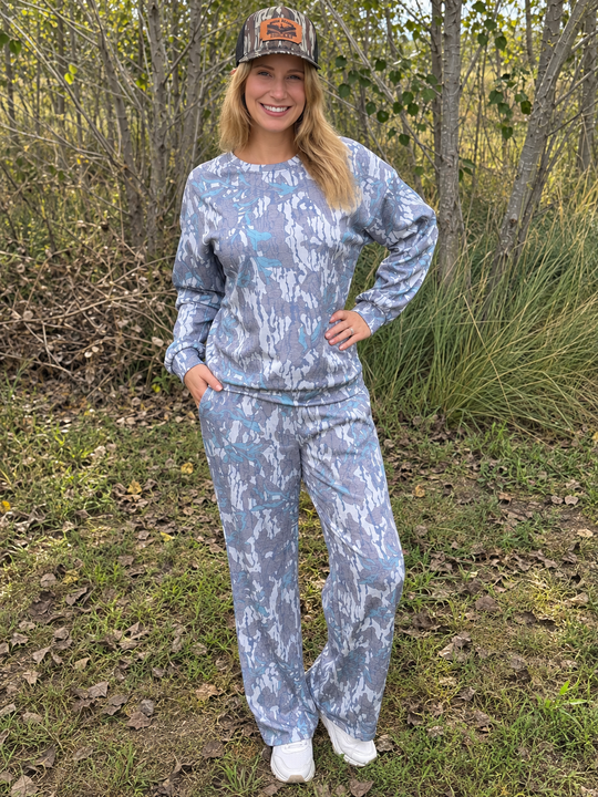 Heritage Woodlands-Camo Sweater &amp; Pants Set